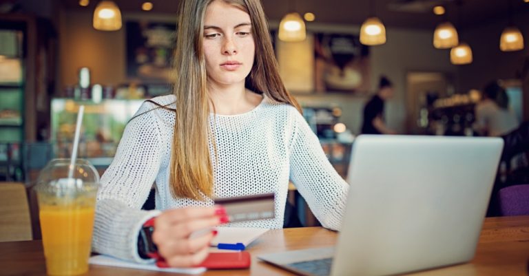 Credit Card Habits Your Kids Can Take to College